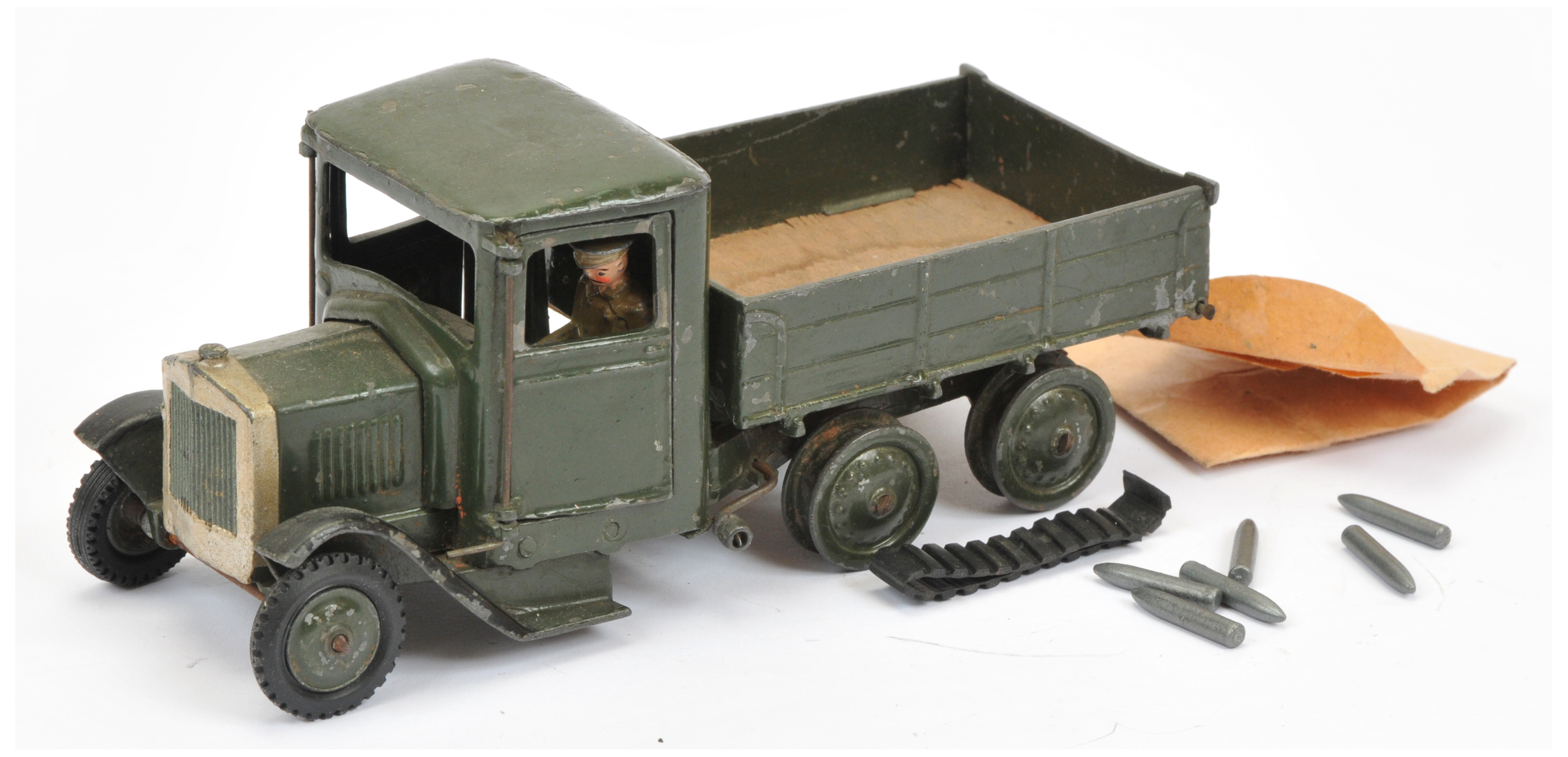 Britains 1335 Army 6 - Wheeled  Tipping Lorry caterpillar  - dark green including hubs