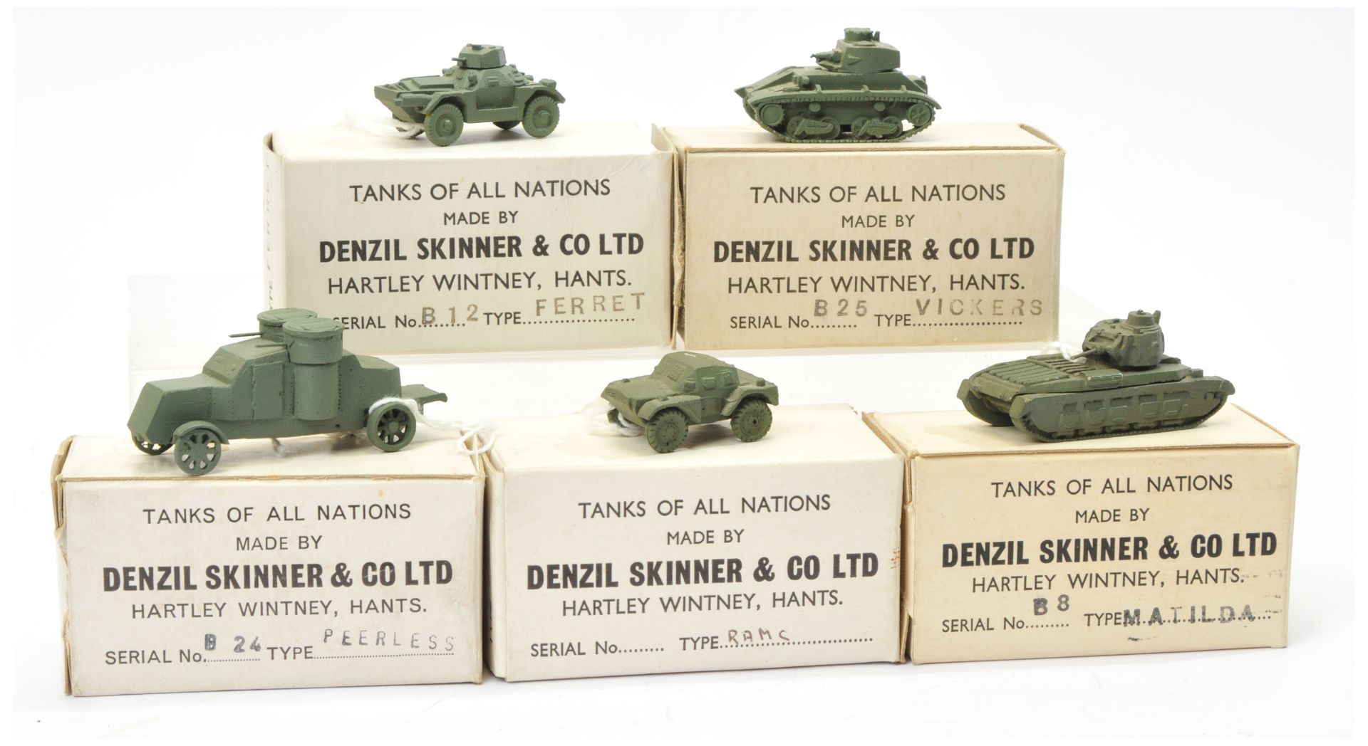 Denzil Skinner & Co Ltd "Tanks of all Nations" series - Group of 5 x military to include -peerles...