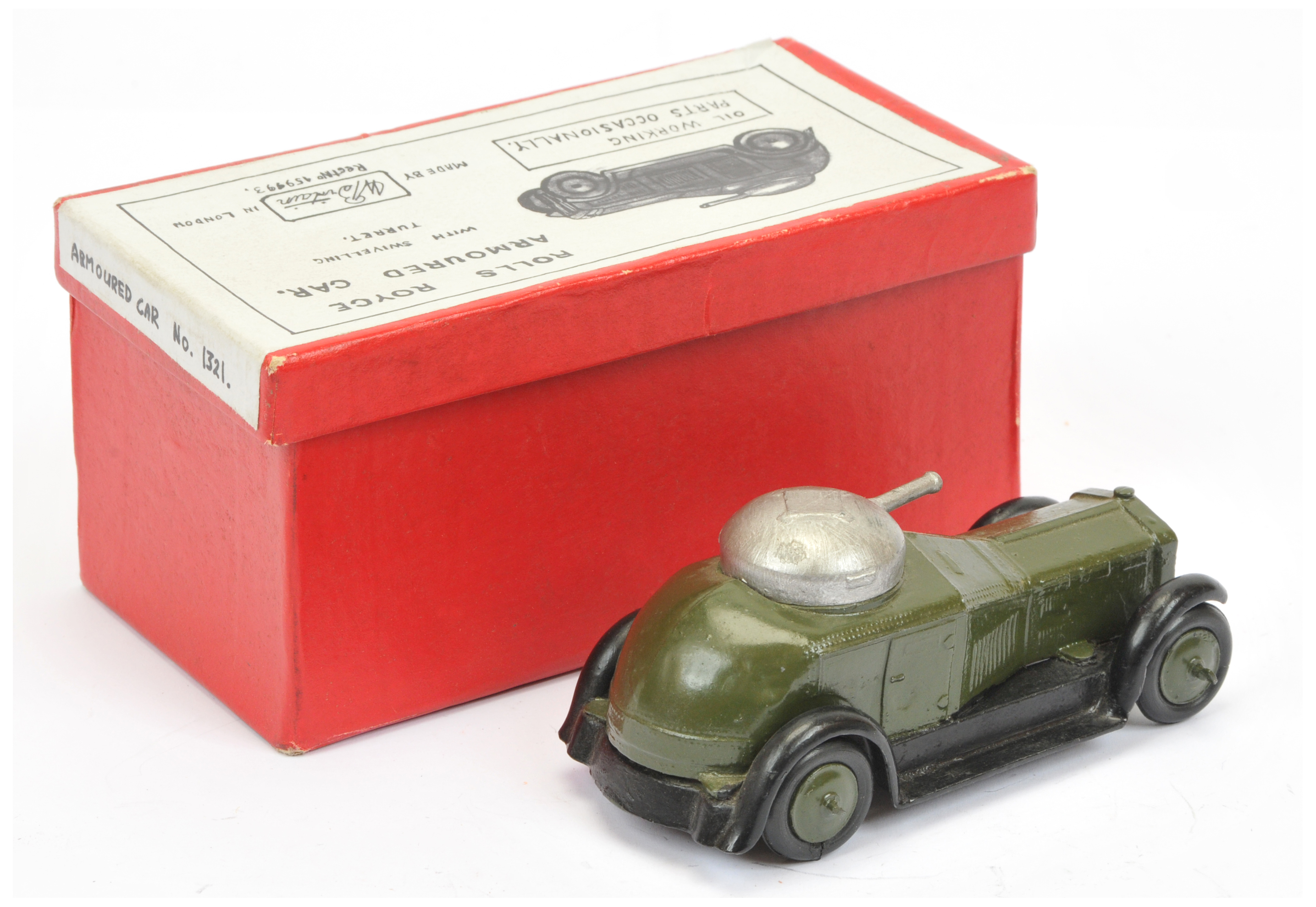 Britains 1321 Armoured car -military green including hubs with black tyres,  - Image 2 of 2