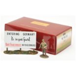 Britains WWII Series - Set No. 25033 'US Military Policeman Standing with Thompson and Warning Sign