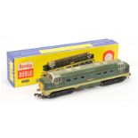 Hornby Dublo 3234 2-rail Co-Co BR two-tone green Deltic Diesel Loco No.D9001 "St. Paddy"