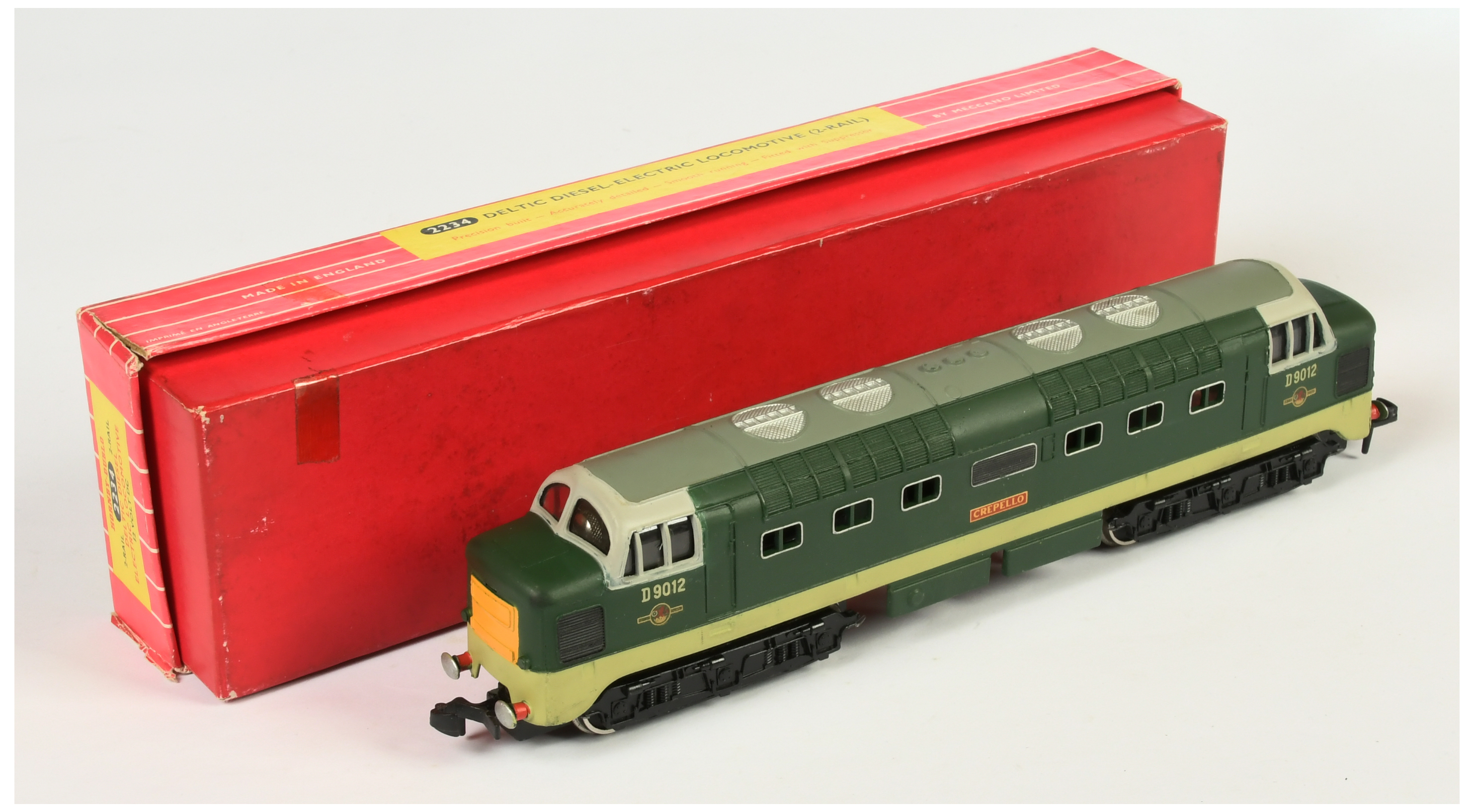 Hornby Dublo 2-rail 2234 Co-Co BR two-tone green Deltic Diesel Loco No.D9012 "Crepello" - Image 2 of 2