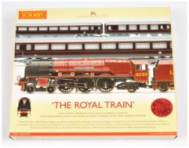 Hornby (China) R2370 "The Royal Train" train pack