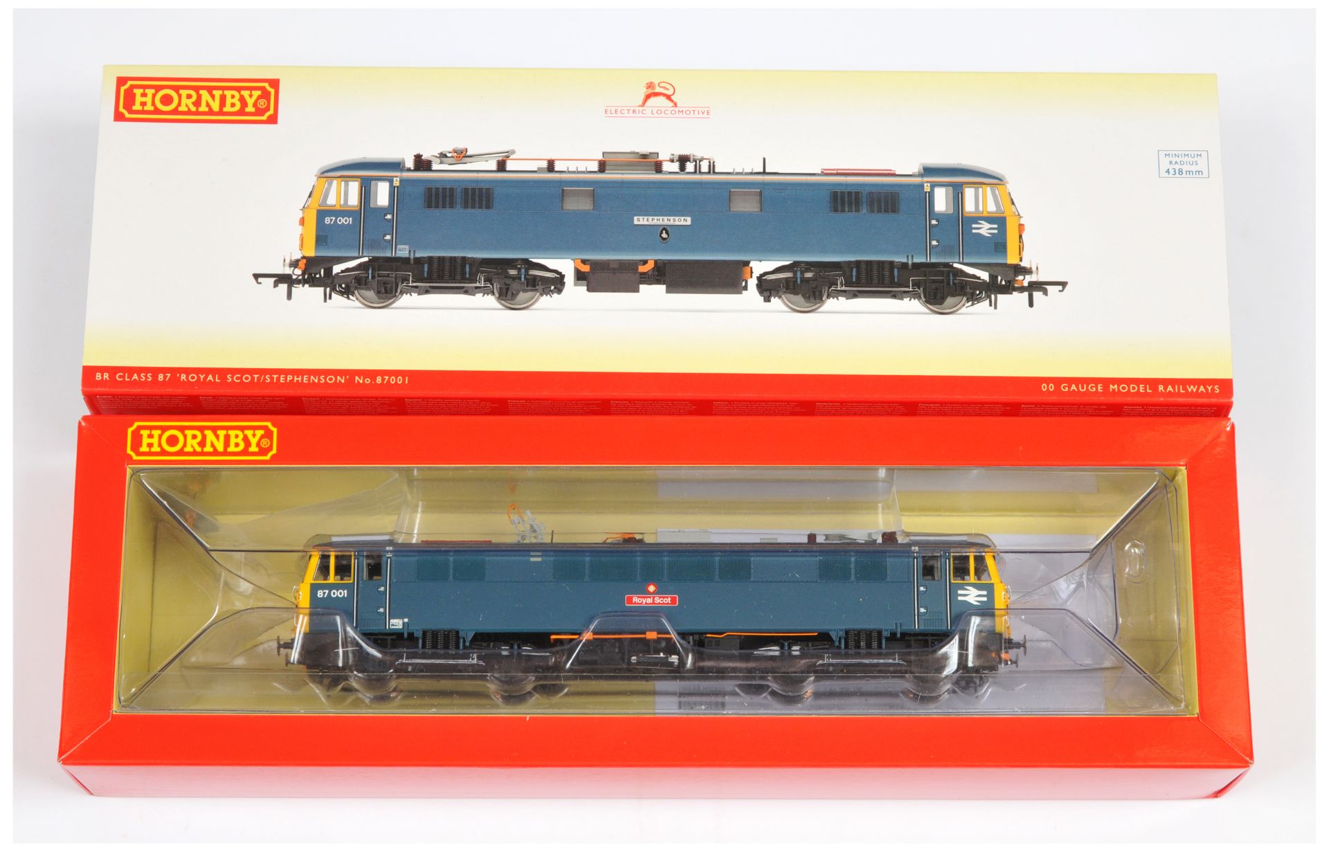 Hornby (China) R3739 BR Class 87 Diesel Locomotive No.87001 "Royal Scot/Stephenson"