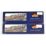 Bachmann OO Pair of BR Steam Loco's 32-576 & 32-577