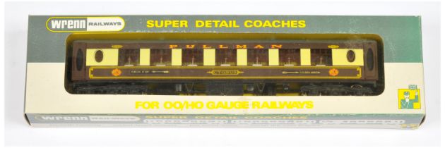 Wrenn W6012C brown and cream 1st Class Pullman Coach "Cygnus" with Golden Arrows to sides and whi...
