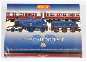 Hornby (China) R2610 (Limited Edition) "The Caledonian" train pack