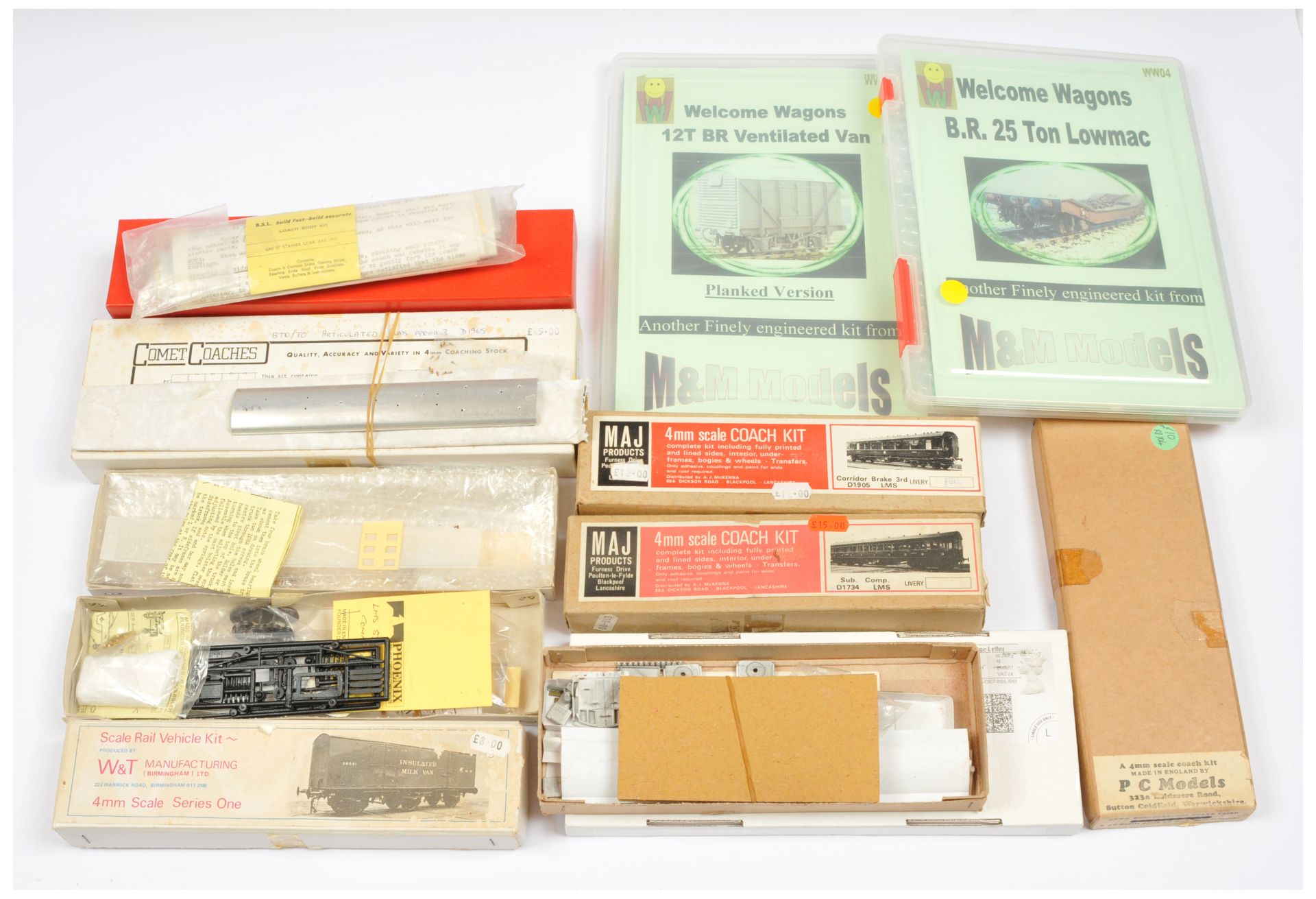 Comet, MAJ, Scale Rail & others OO Group of Rolling Stock Kits.