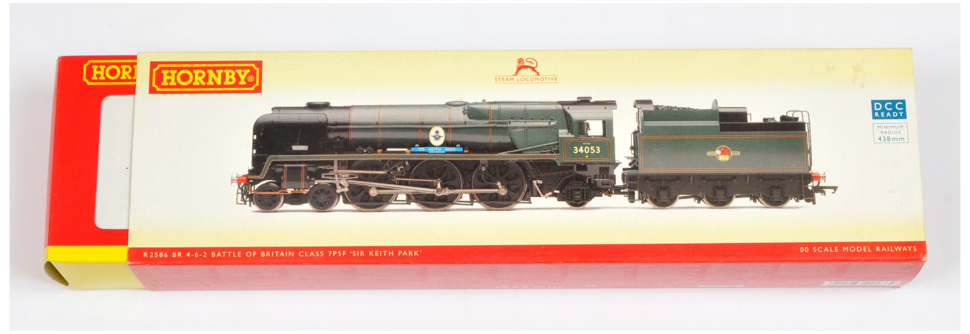 Hornby (China) R2586 4-6-2 BR Rebuilt Battle of Britain Class Steam Locomotive No. 34053 "Sir Kei...