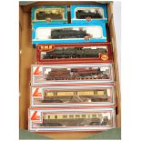 Airfix & Lima mixed group of Steam & Diesel Locomotives to include 