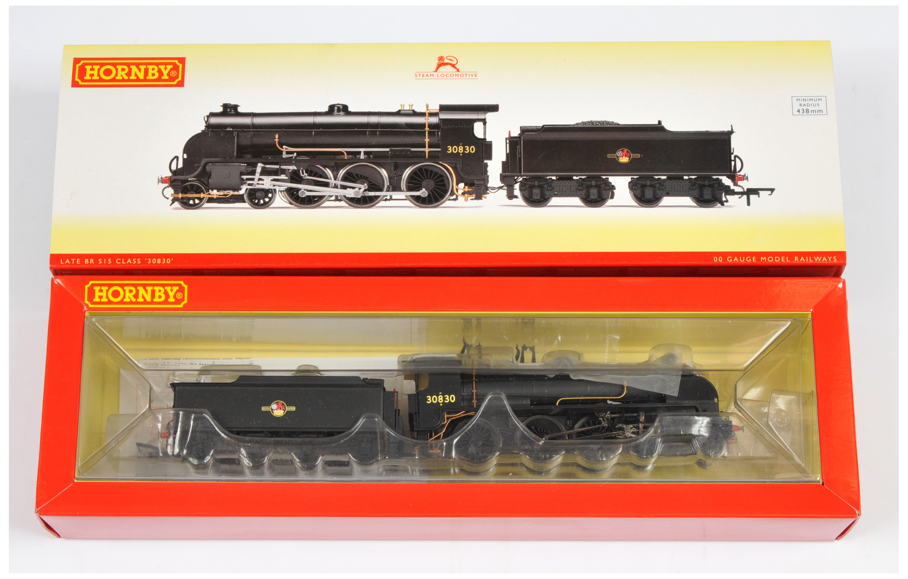 Hornby China R3329 4-6-0 BR Black 30830 S15 Class Loco & Tender