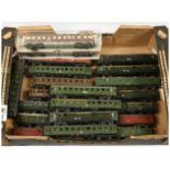 Roco & Similar mixed group of unboxed Coaches 