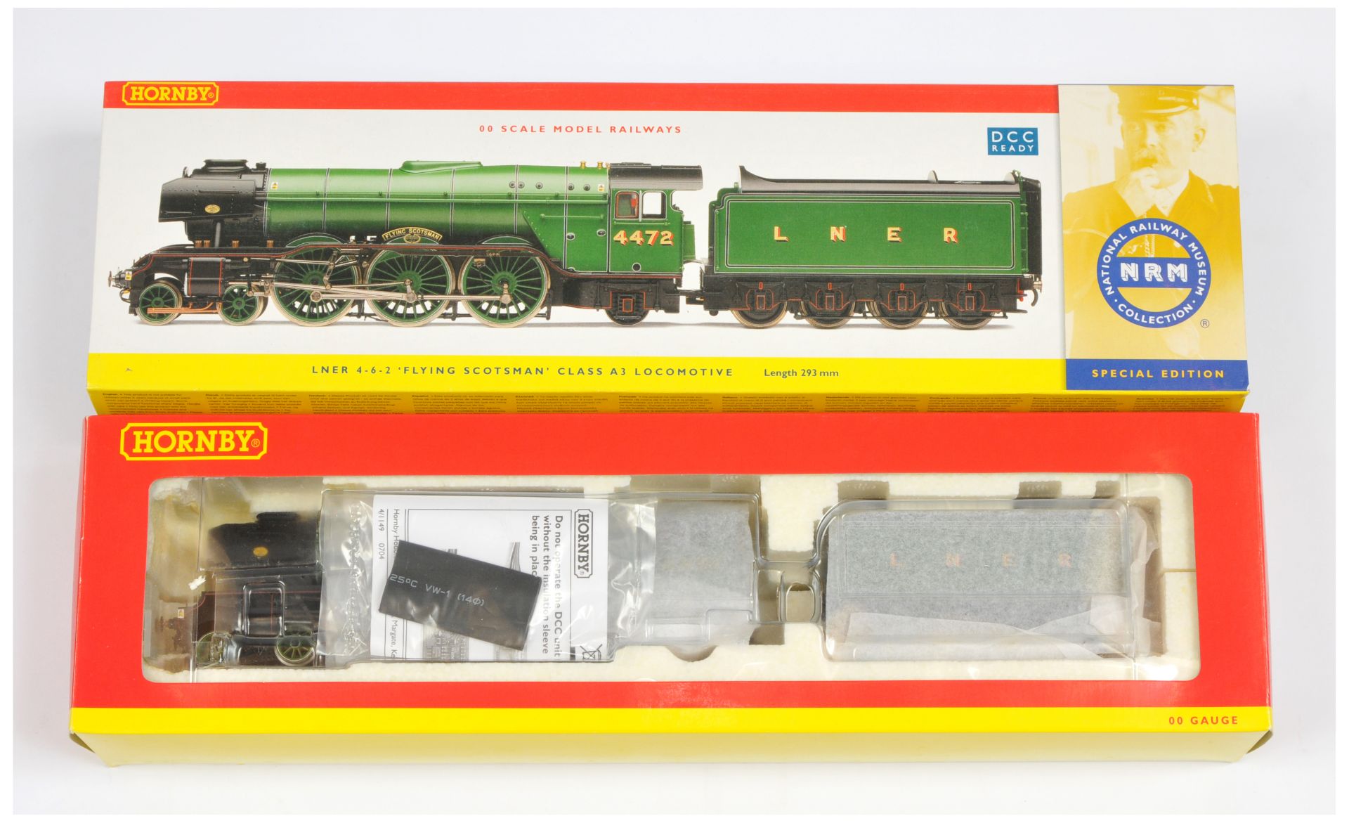 Hornby (China) R2441 Special Edition 4-6-2 LNER A3 Class Steam Locomotive No. 4472 "Flying Scotsm...