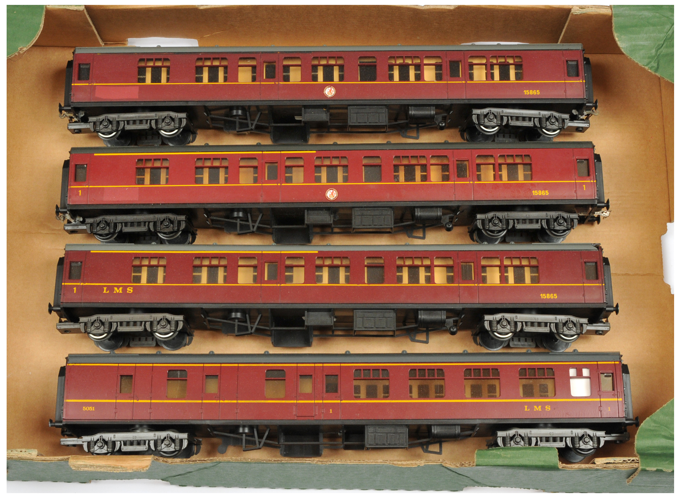 Lima O Gauge Group of 4x unboxed LMS coaches.