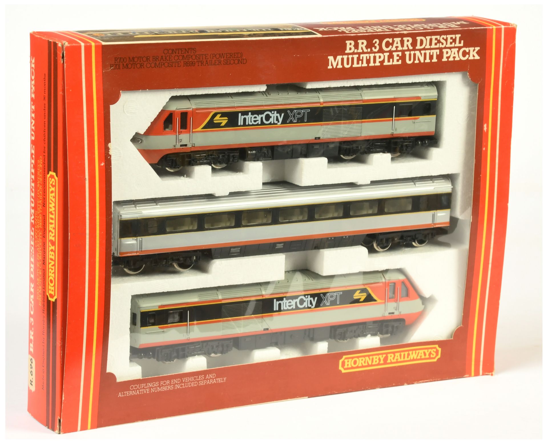 Hornby R696 HST InterCity XPT Livery Train Pack Australian Issue.