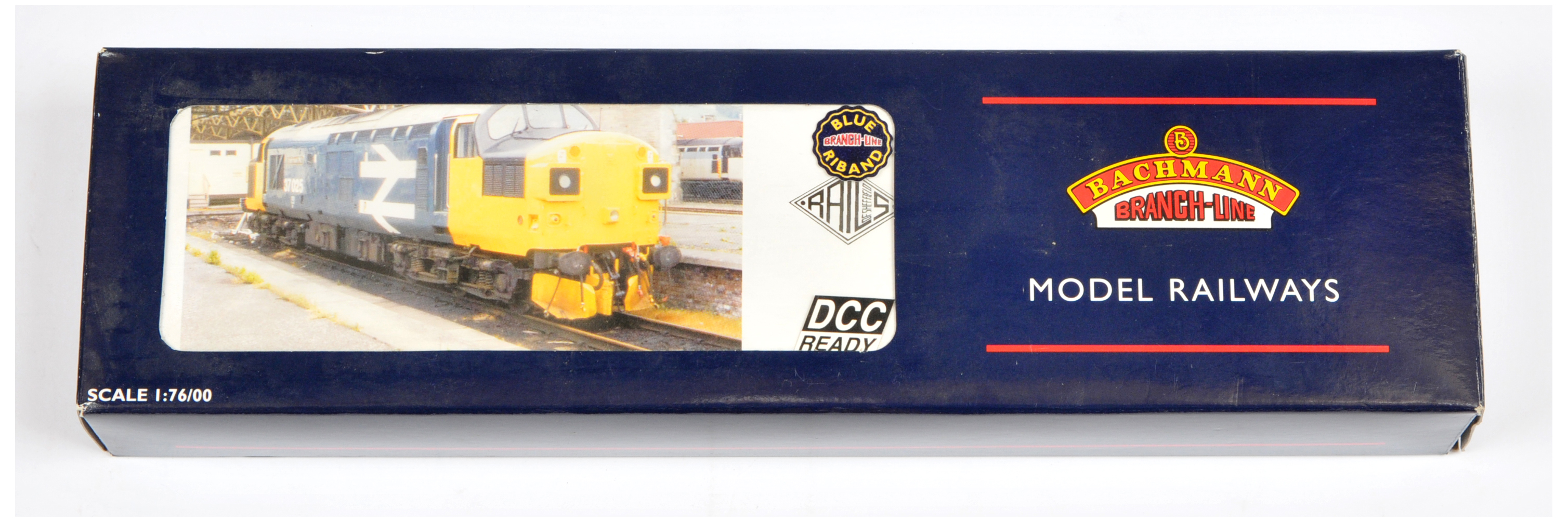 Bachmann OO Gauge 32-780Y Class 37 Diesel Locomotive No. 37025 "Inverness TMD", exclusive for Rai...