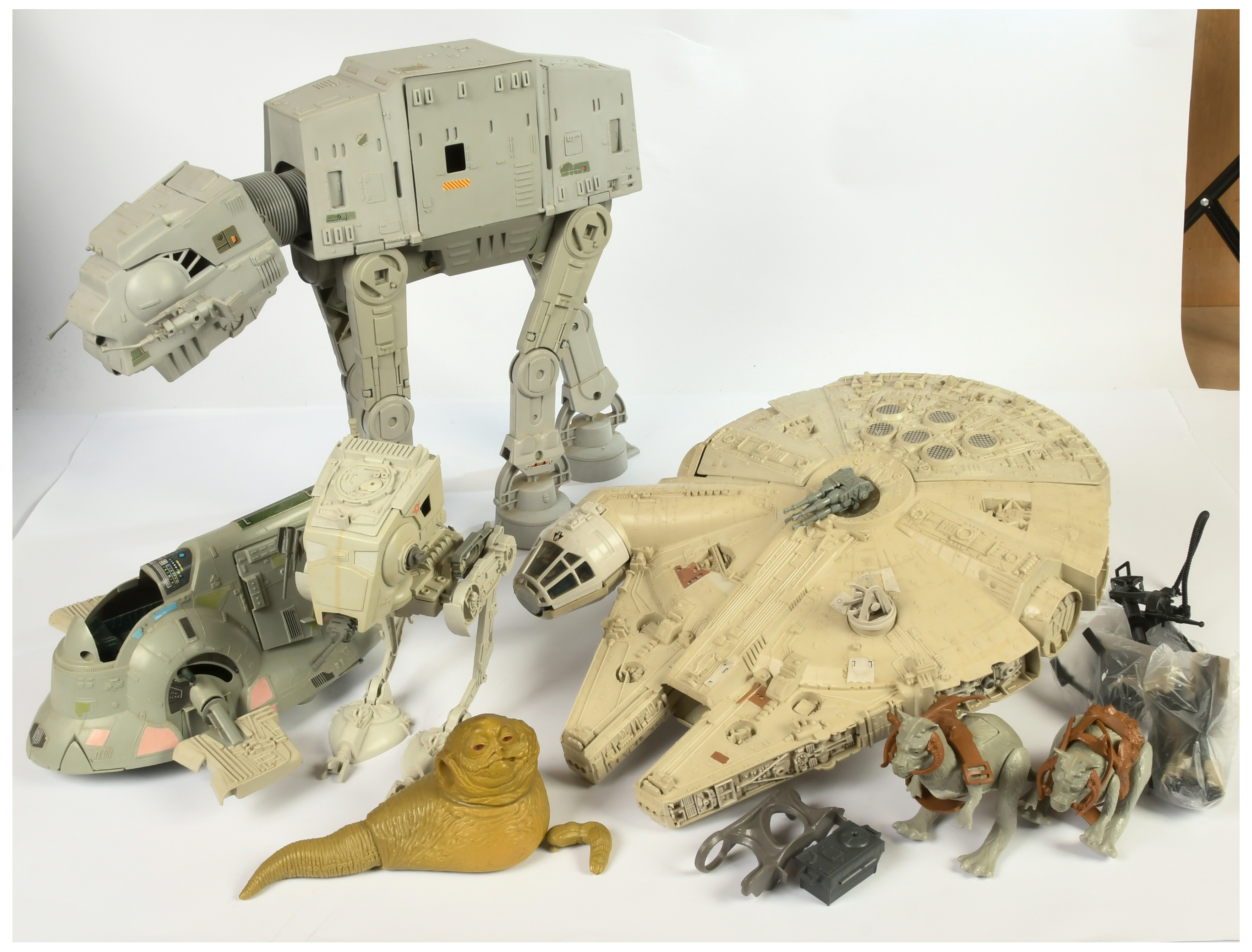 Quantity of Star Wars vintage Vehicles and Creatures