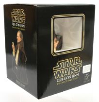 Gentle Giant Star Wars The Phantom Menace Qui-Gon Jinn collectible bust