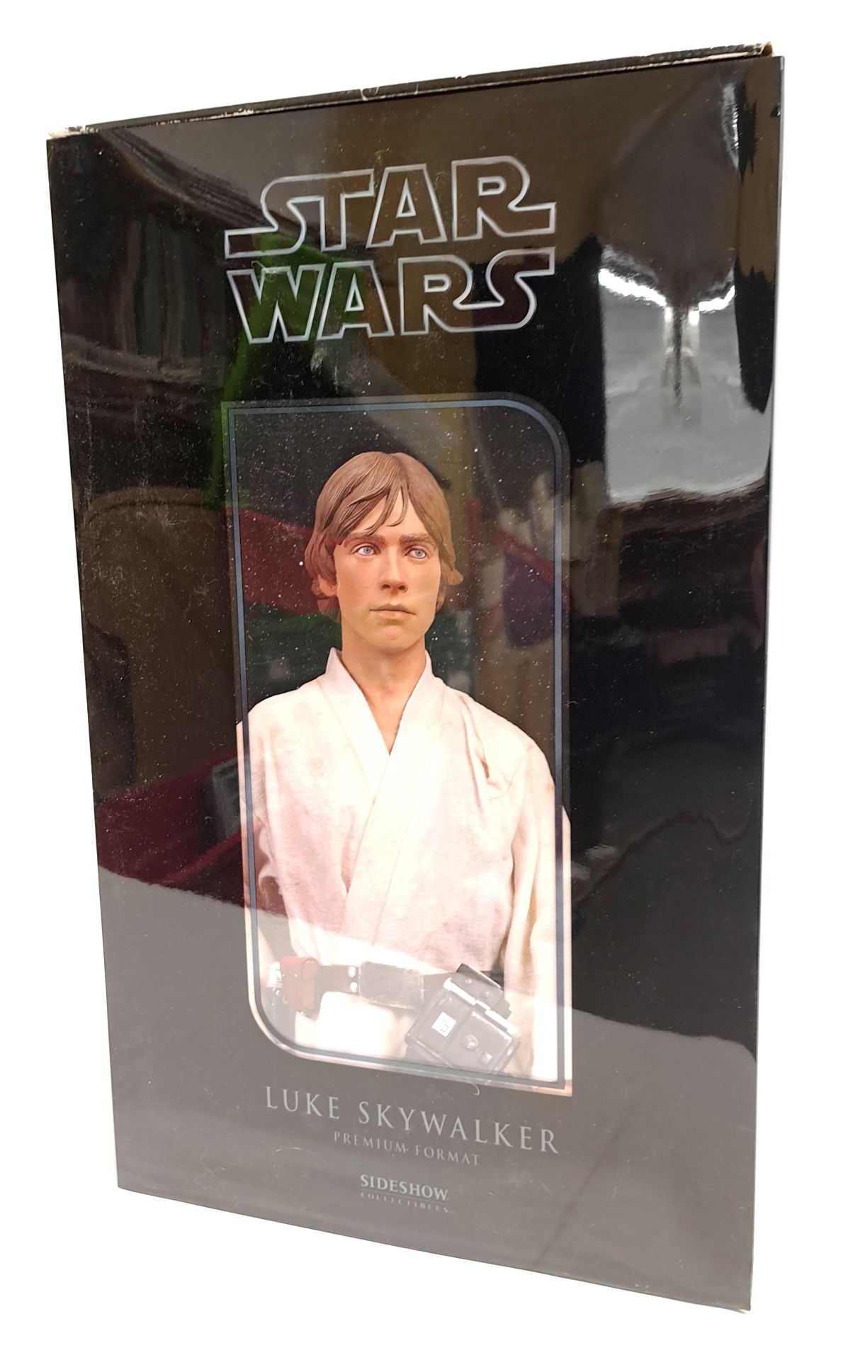 Sideshow Collectibles Star Wars Premium Format Luke Skywalker Statue. 2010/2500