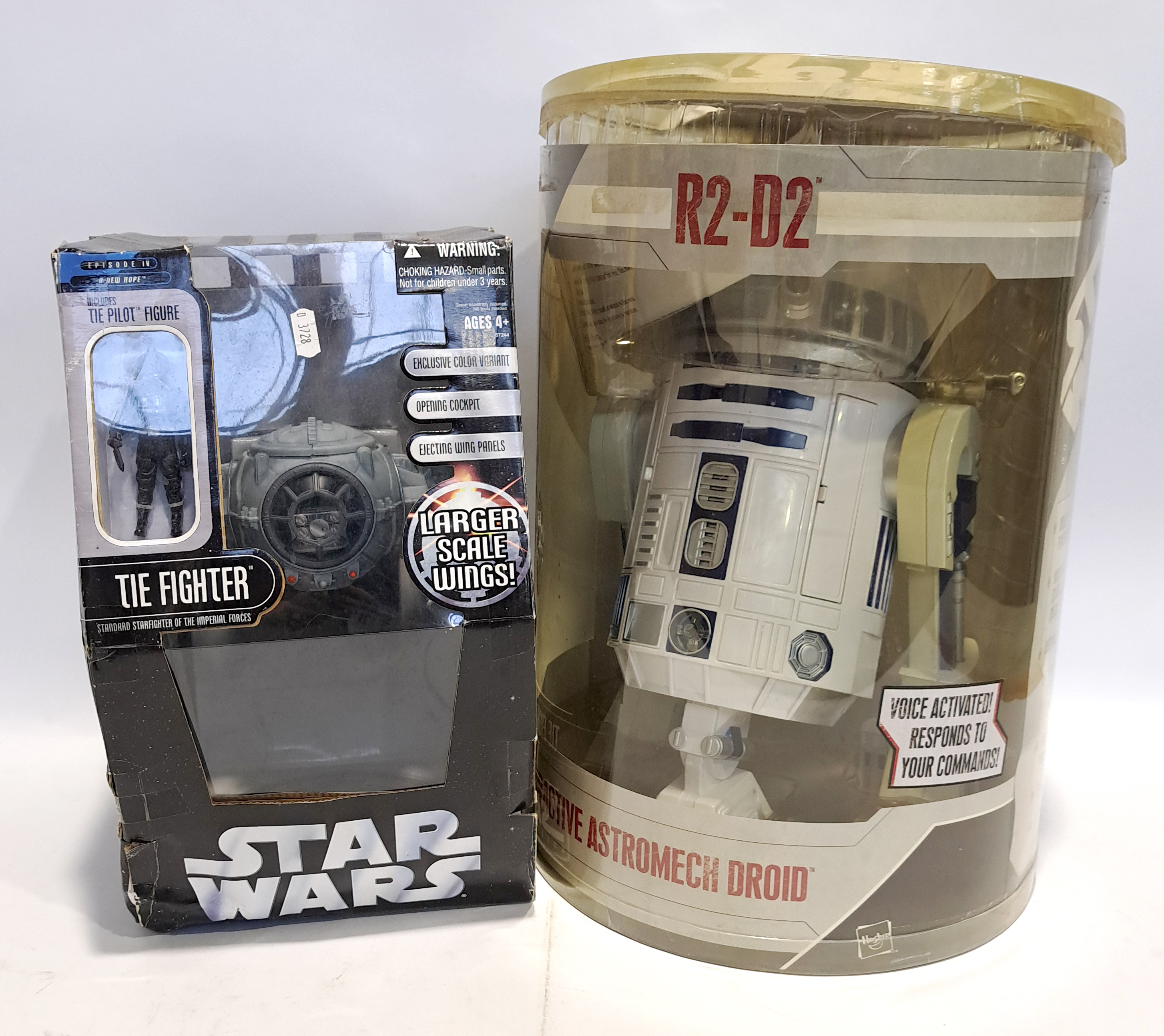 Star Wars Hasbro R2-D2 Interactive Astromech Droid & Hasbro The Saga Collection TIE Fighter