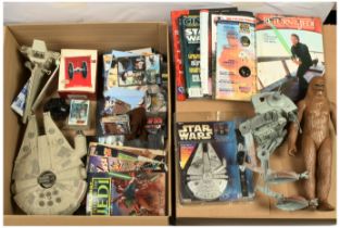 Quantity of Star Wars vintage and modern Collectables