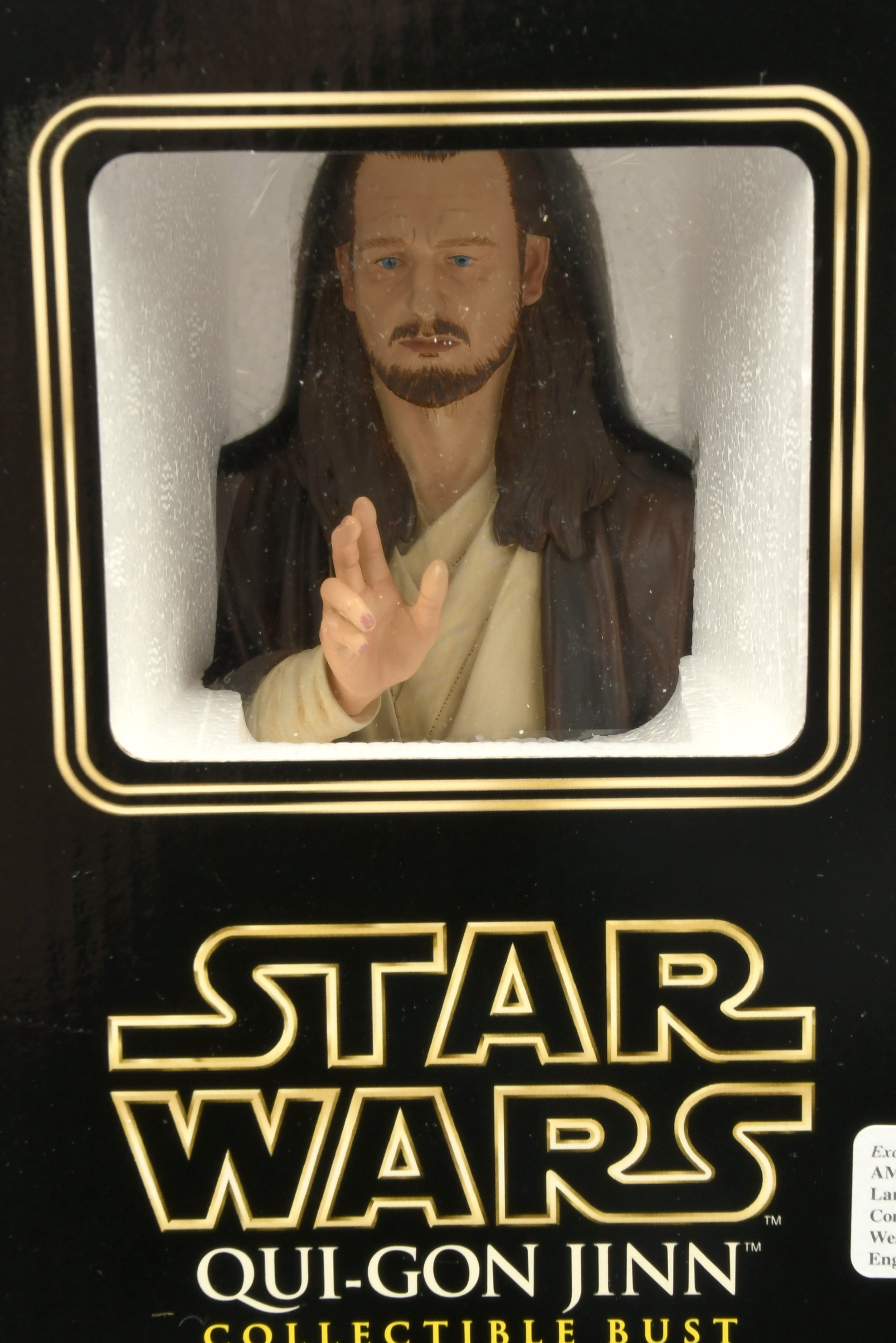 Gentle Giant Star Wars The Phantom Menace Qui-Gon Jinn collectible bust - Image 2 of 2