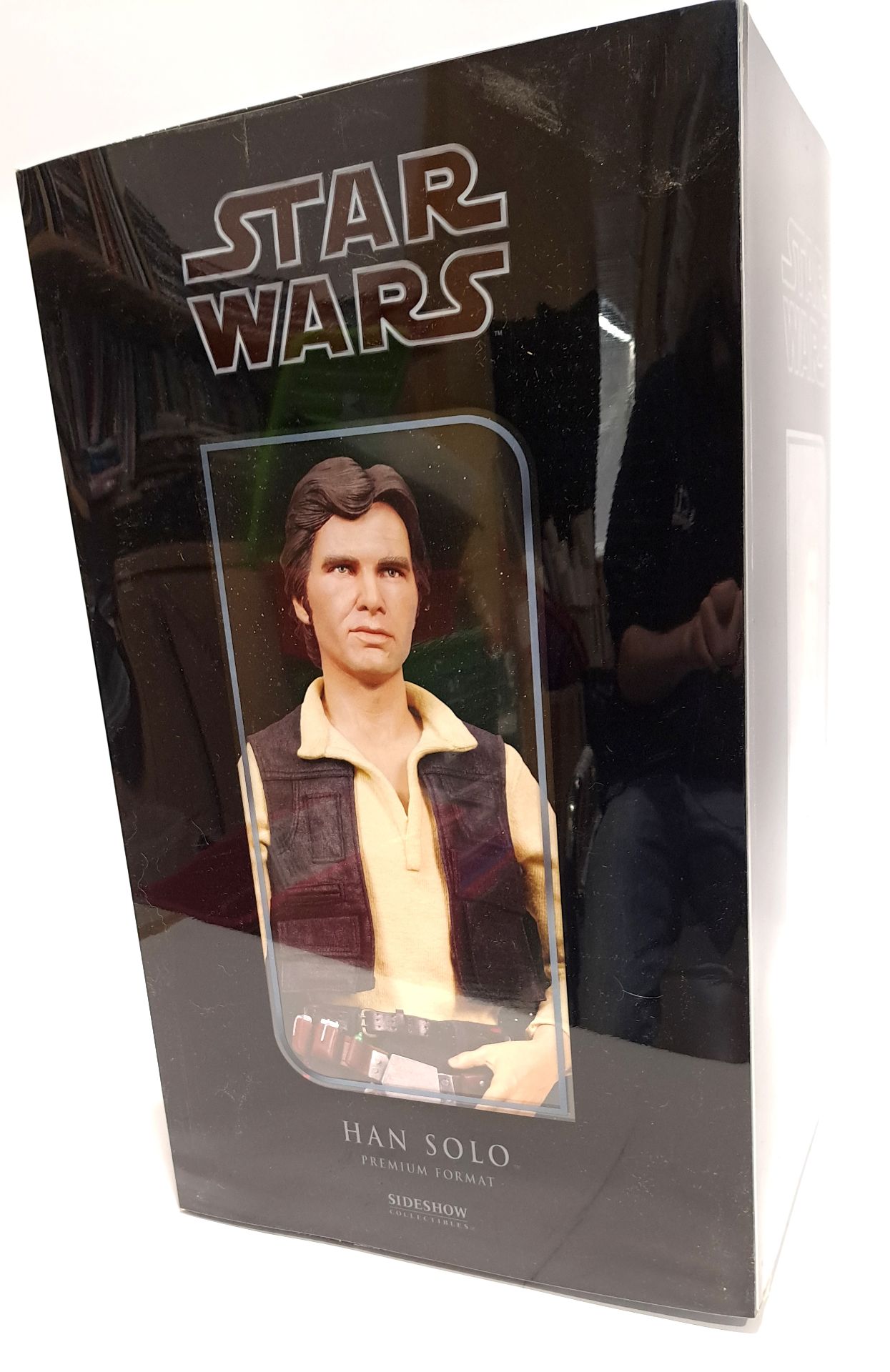 Sideshow Collectibles Star Wars Premium Format Han Solo Statue. 1698/2500