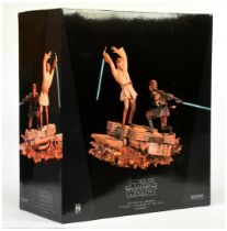 Sideshow Star Wars Episode 3 Revenge of the Sith Obi-Wan vs Anakin Diorama