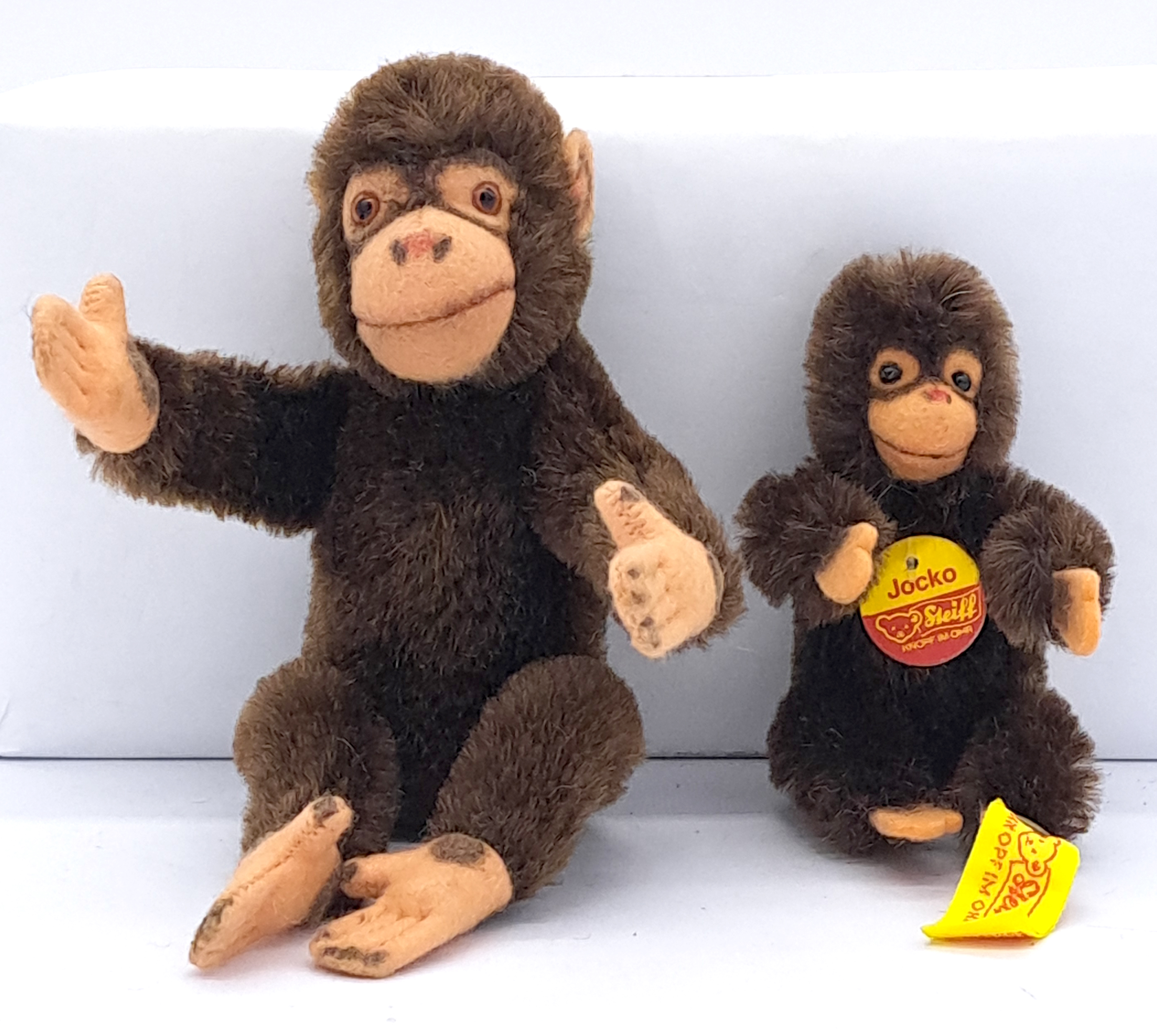 Steiff pair of Jocko mohair monkeys