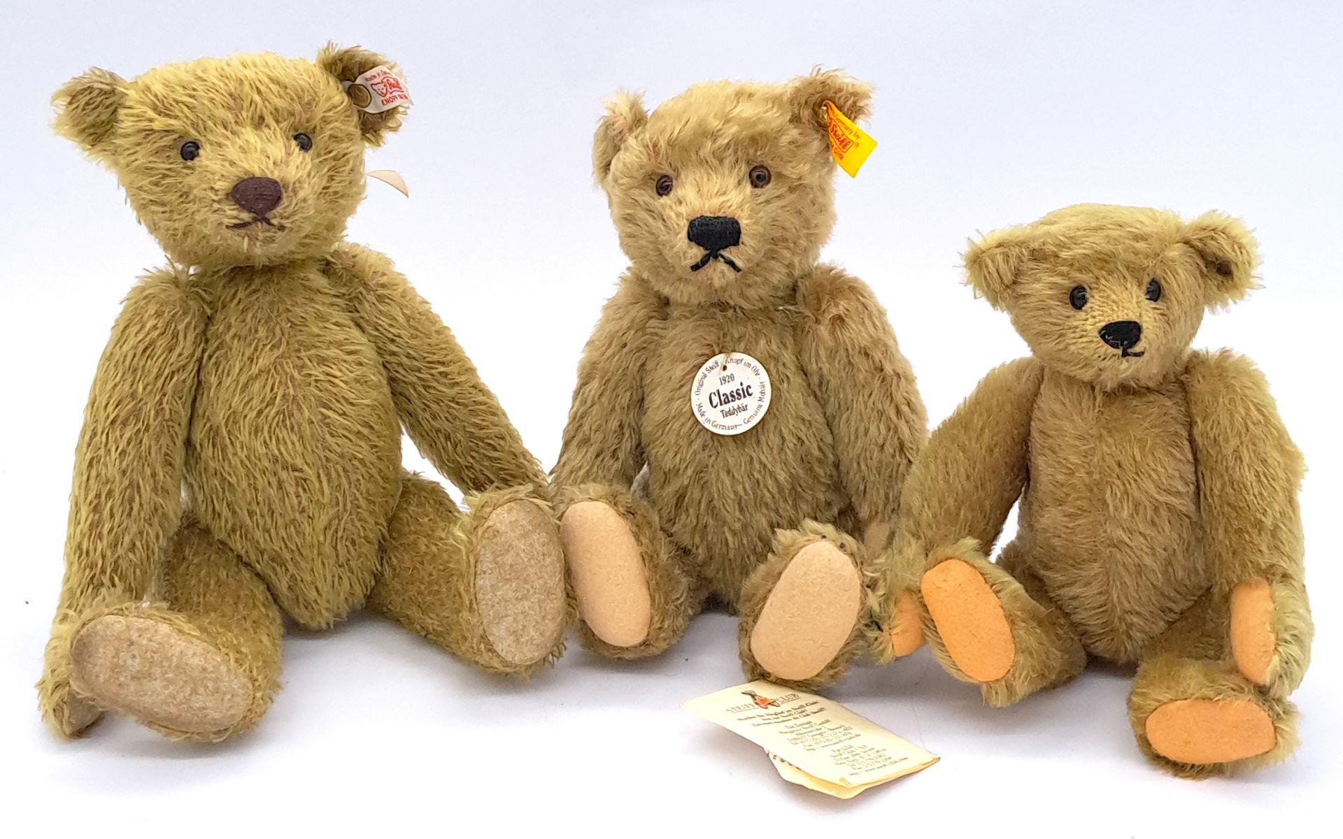 Steiff trio of teddy bears 