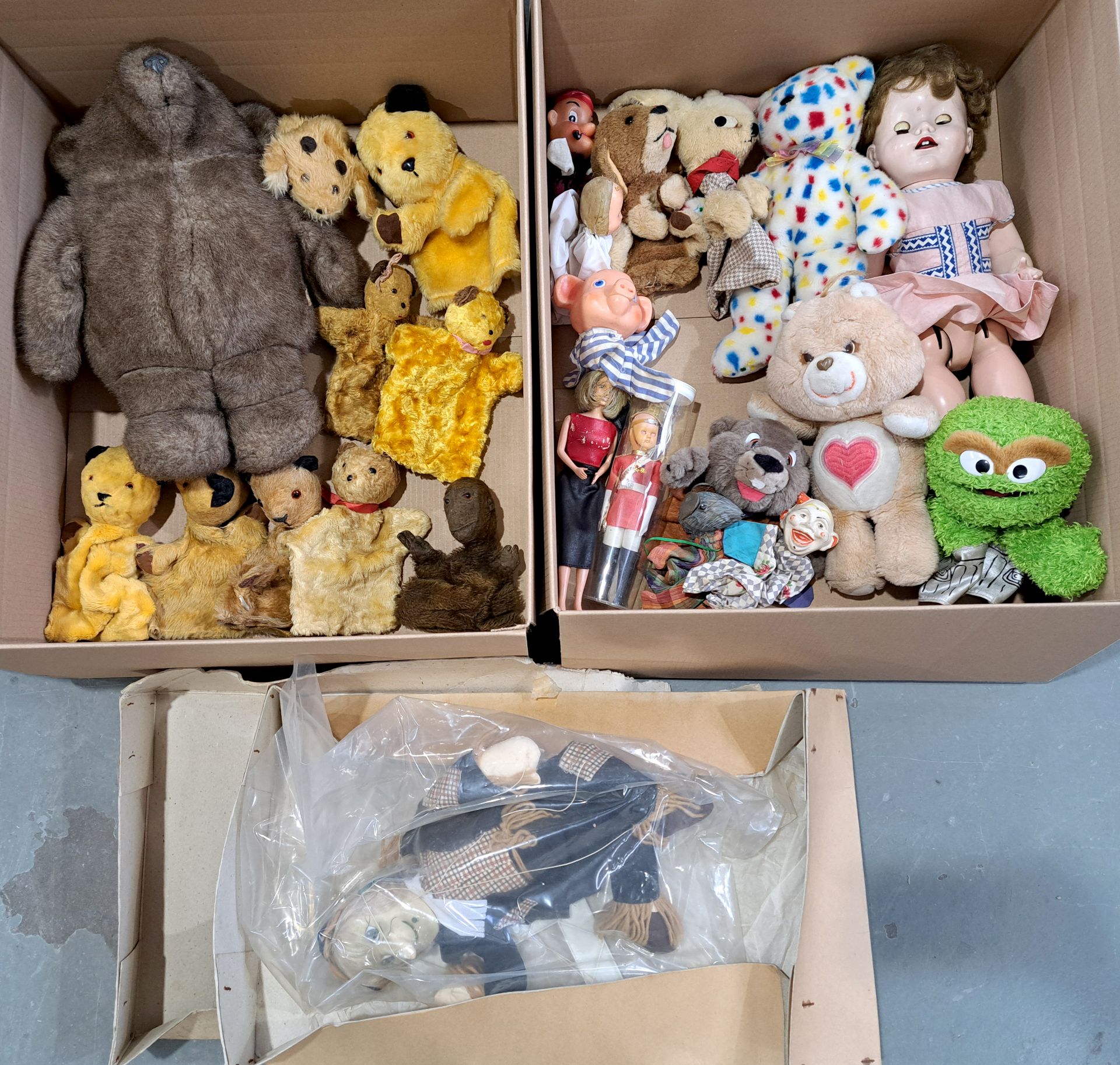 Vintage plush toys and others