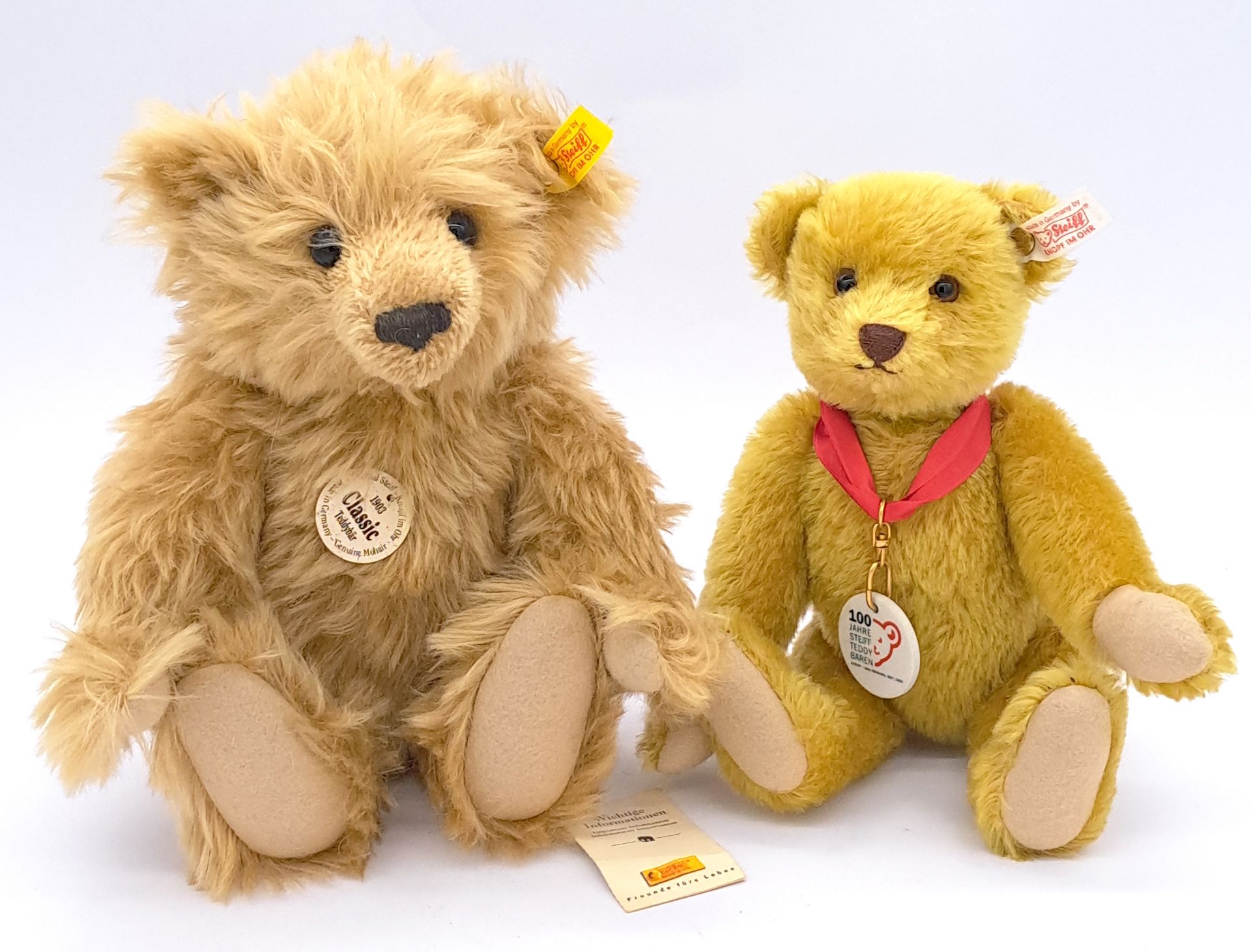 Steiff pair of teddy bears