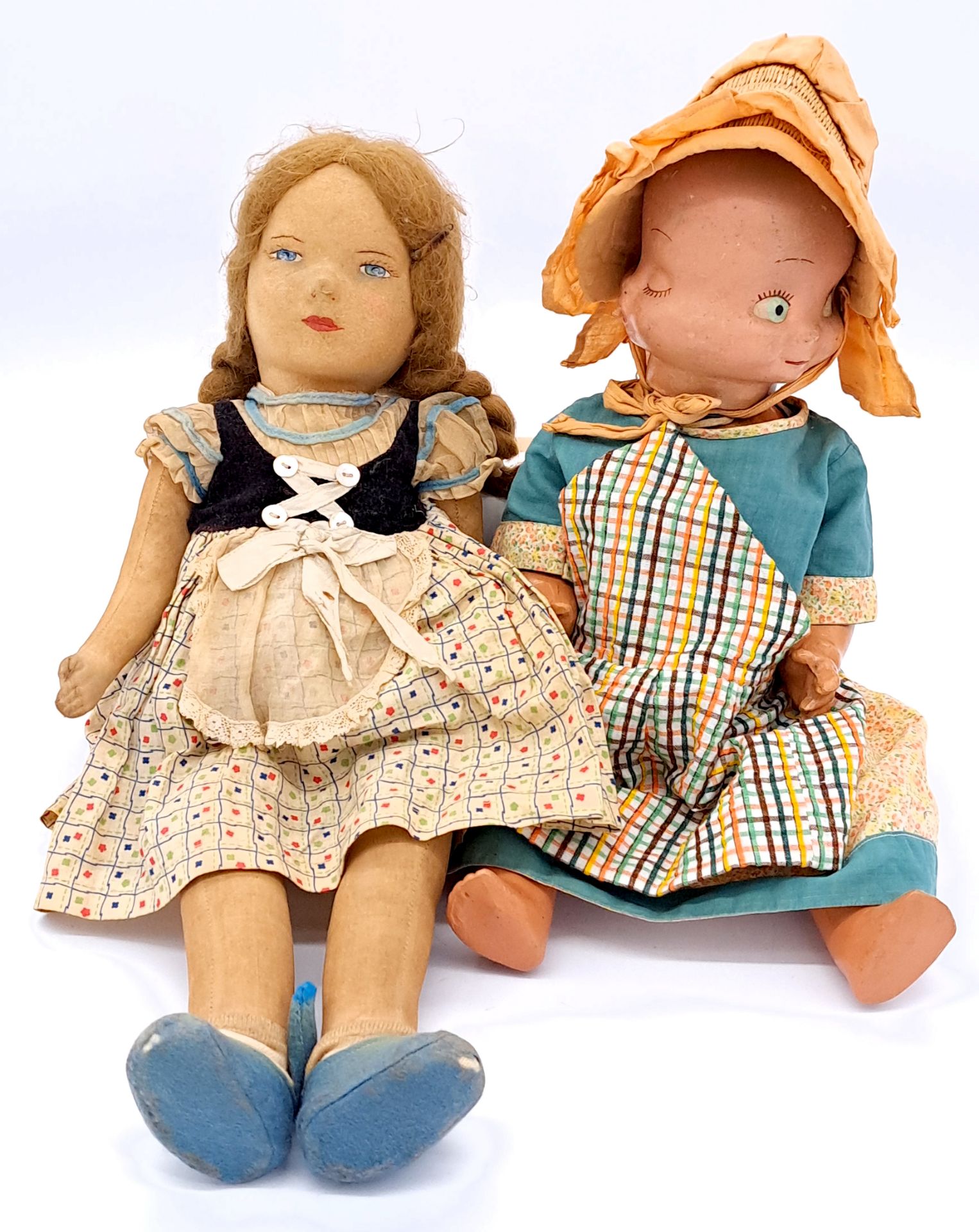 Vintage dolls x 2