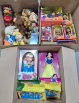 Mixed lot of dolls & plush toys