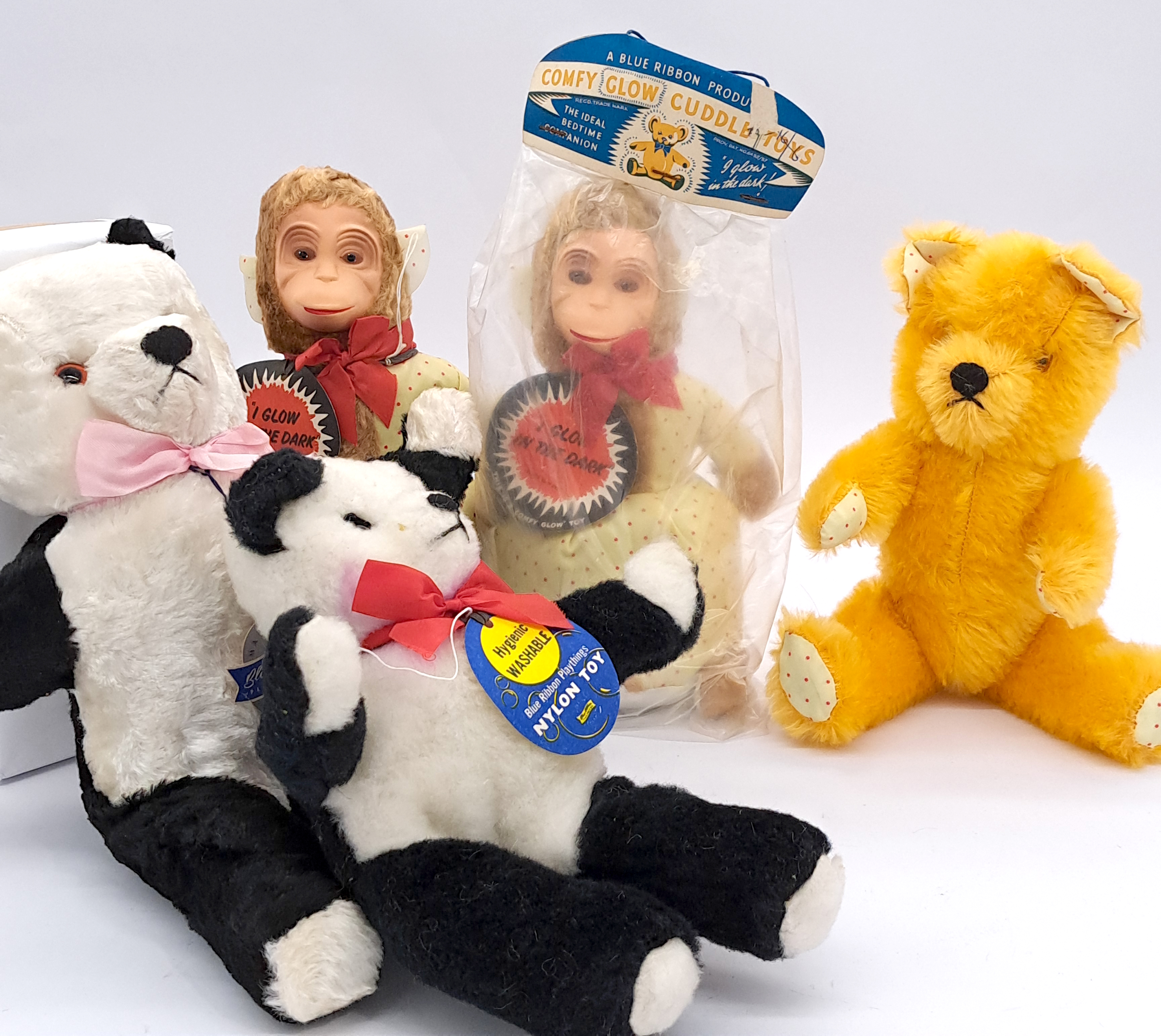 Blue Ribbon group of bears and others