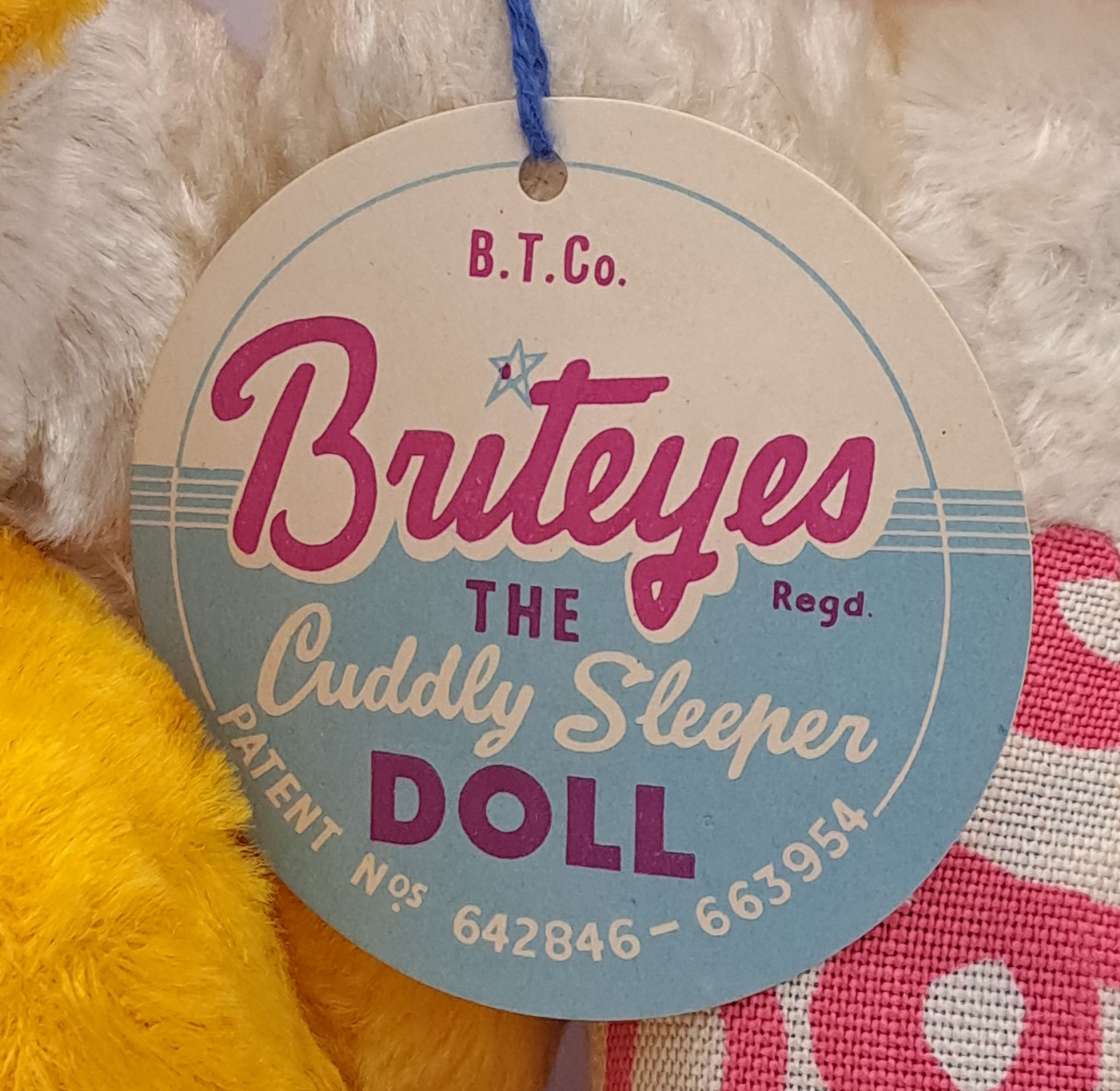 Briteyes trio of sleeper dolls - Bild 2 aus 2
