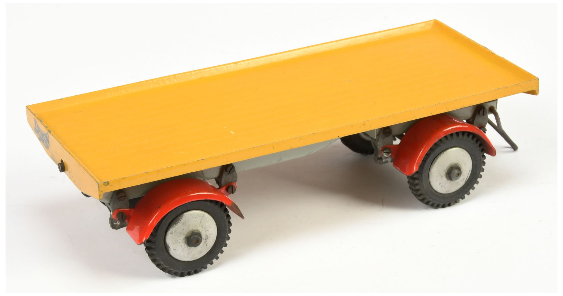 Shackleton Model Dyson Trailer - Yellow, red mudguards, pale grey chassis and metal draw bar  - Bild 2 aus 2