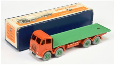 Dinky Toys 502 Foden (type 2) Flat Truck - Burnt Orange cab and chassis, mid-green back and rigid...
