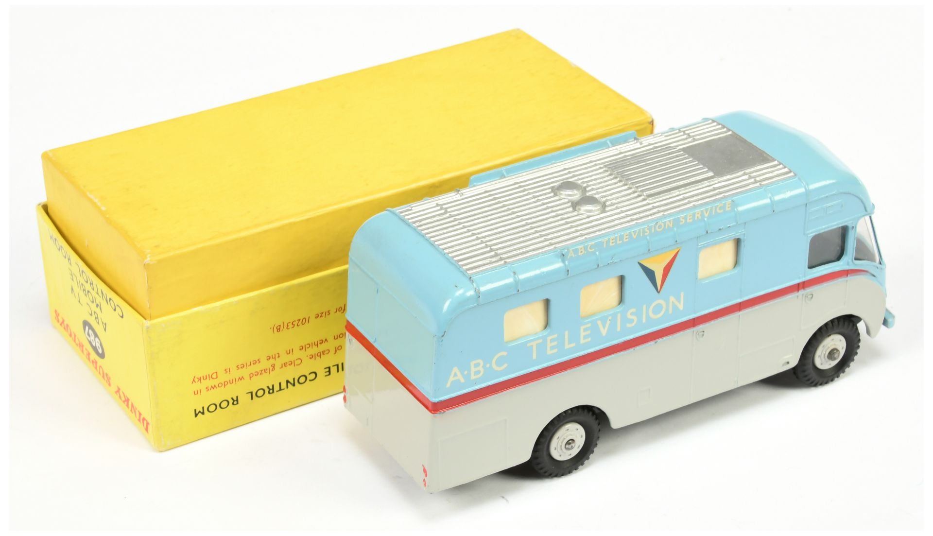 Dinky Toys 987 "ABC TV" Mobile Control Room - Two-Tone Blue and grey, red side flashes, silver tr... - Image 2 of 2