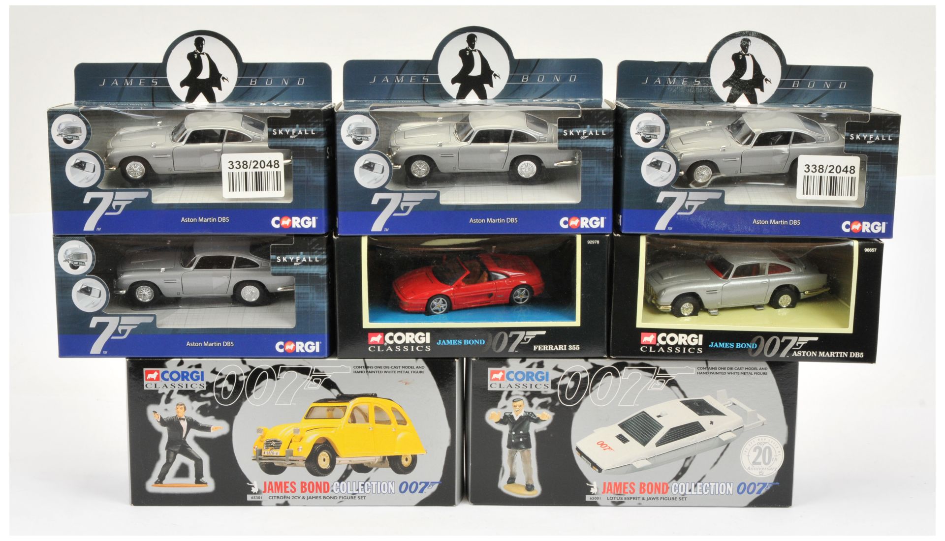 Corgi "James Bond" A Group Of 8 To Include 65301 Citroen 2CV, 65001 Lotus Esprit (Underwater), 92...