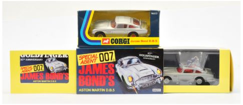 Corgi "James Bond" Aston Martin DB5 (1/43rd) A Pair - (1) 96655 (re-issue 1995) - Silver, red int...