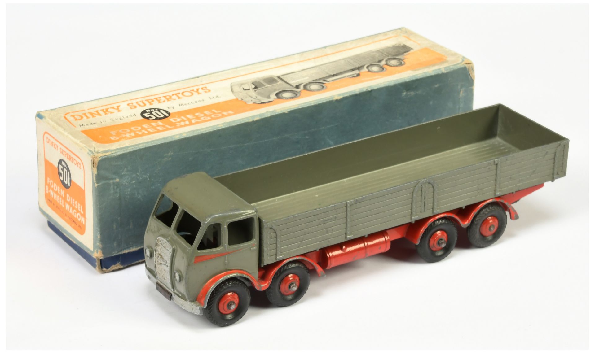 Dinky Toys 501 Foden (type 1) 8-wheel Diesel Wagon - dark Grey cab and back, red chassis, side fl...