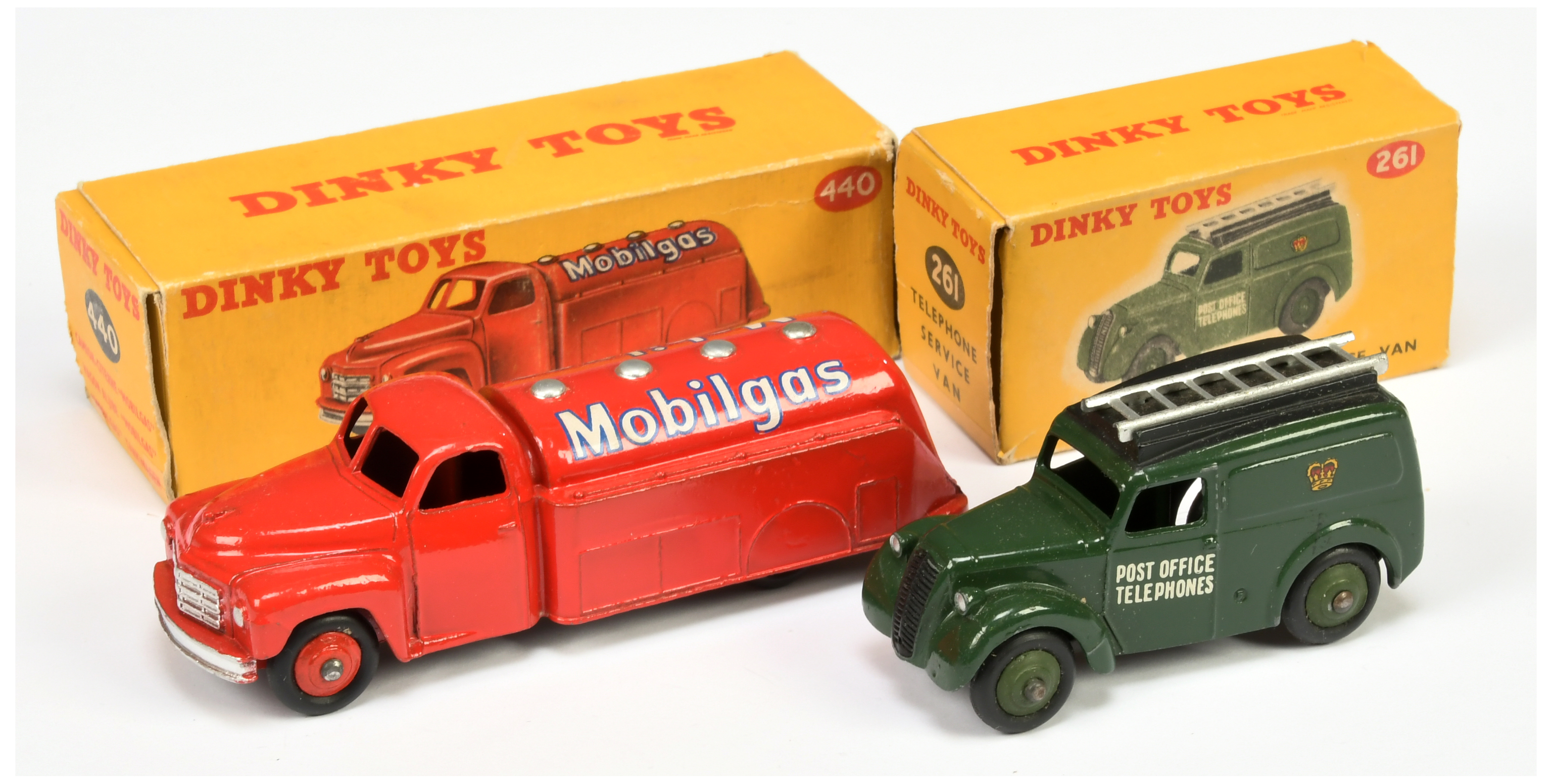 Dinky Toys 261 Morris "Post Office Telephones" Service Van  - Green body, black roof, silver ladd...