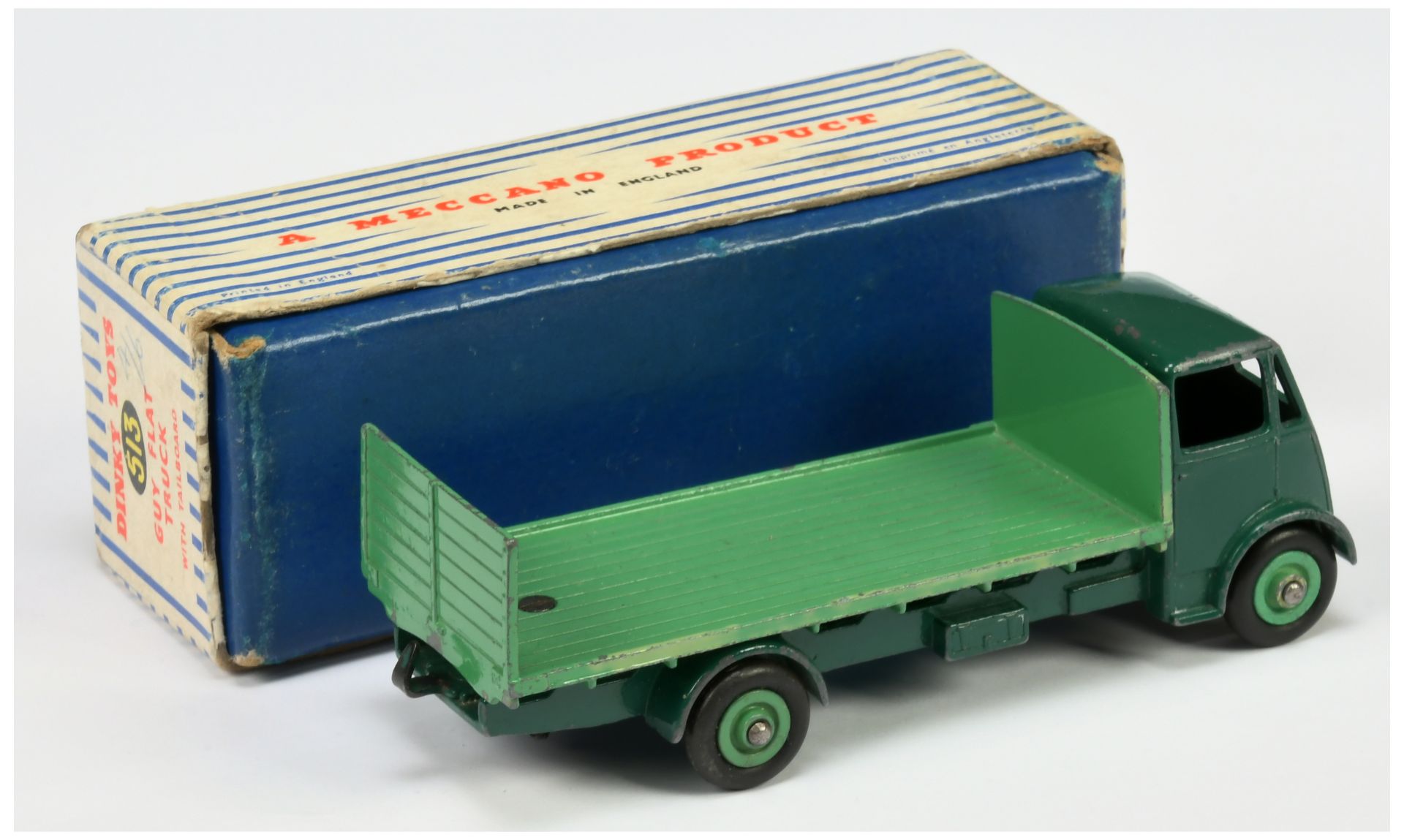 Dinky toys 513 Guy (type 1) Flat Truck with Tailboard - Two-Tone Green, supertoy hubs, silver tri... - Image 2 of 2