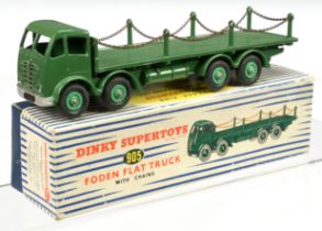 Dinky Toys 905  Foden (type 2) Flat Truck With Chains - Green, mid-green supertoy hubs, with blac...