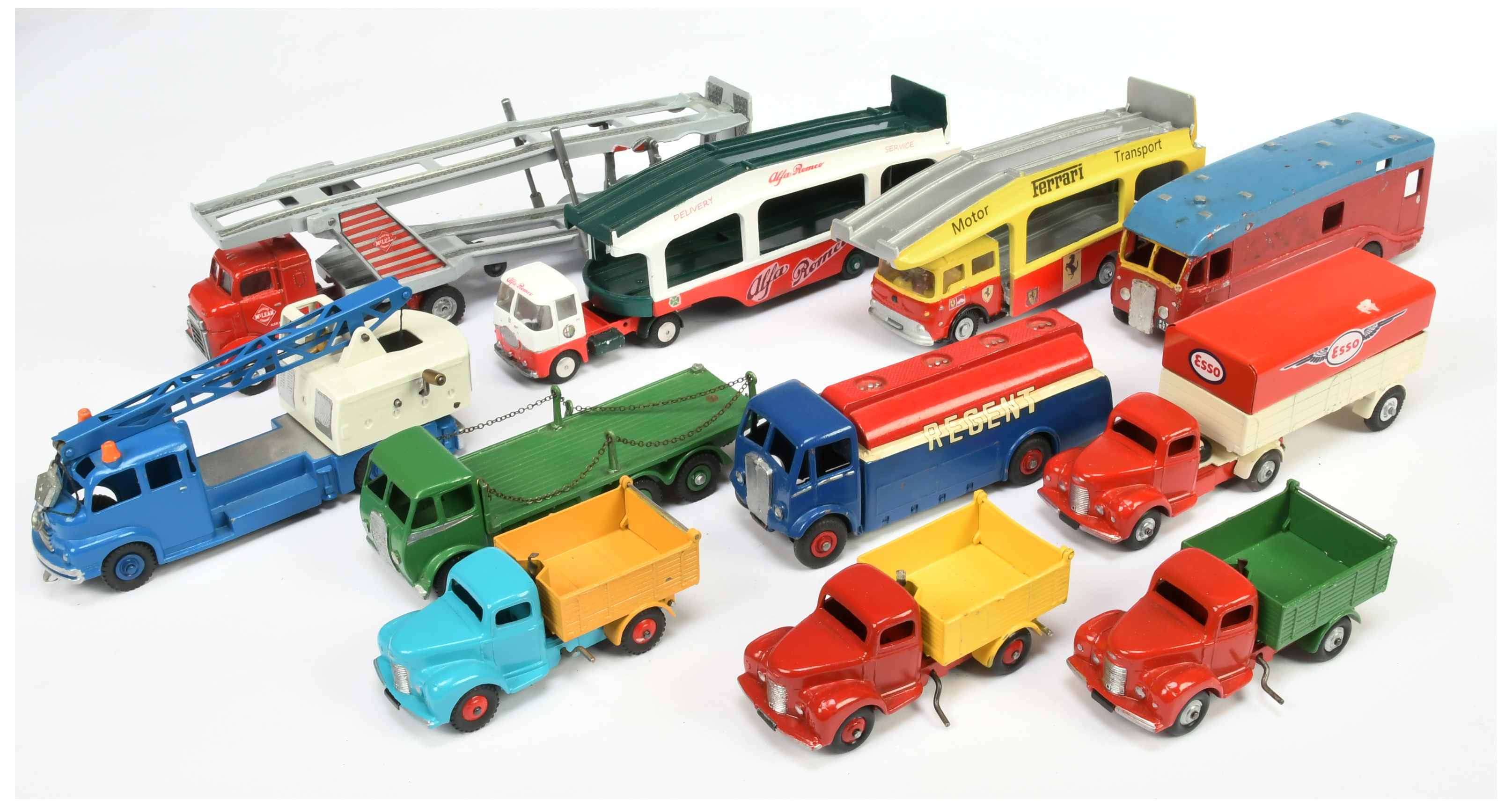 Dinky Toys Unboxed Group of Code 3 To Include - Foden (type 1) Short Chain Wagon, Horse Box, Thom...
