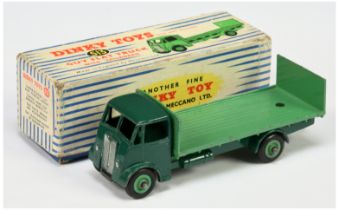 Dinky toys 513 Guy (type 1) Flat Truck with Tailboard - Two-Tone Green, supertoy hubs, silver tri...