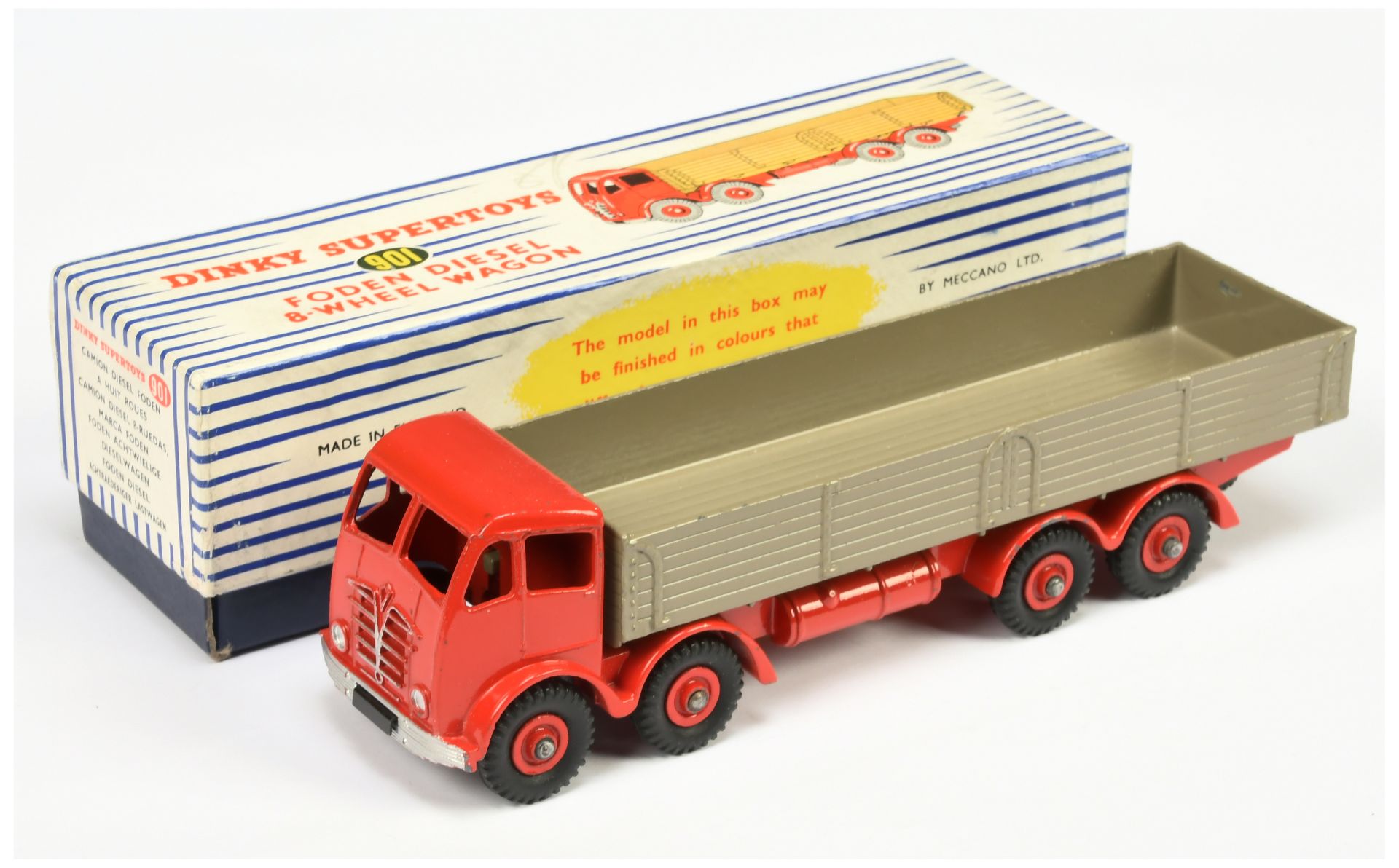 Dinky Toys 901 Foden (type 2) 8-Wheeled Diesel Wagon - Red cab, chassis and supertoy hubs with bl...