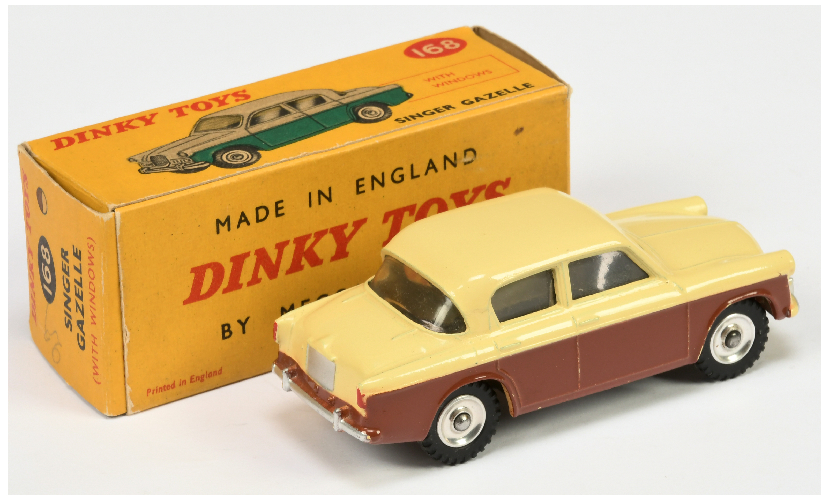 Dinky Toys 168 Singer Gazelle Saloon - Two-Tone, Cream and brown, silver trim and chrome spun hubs  - Image 2 of 2