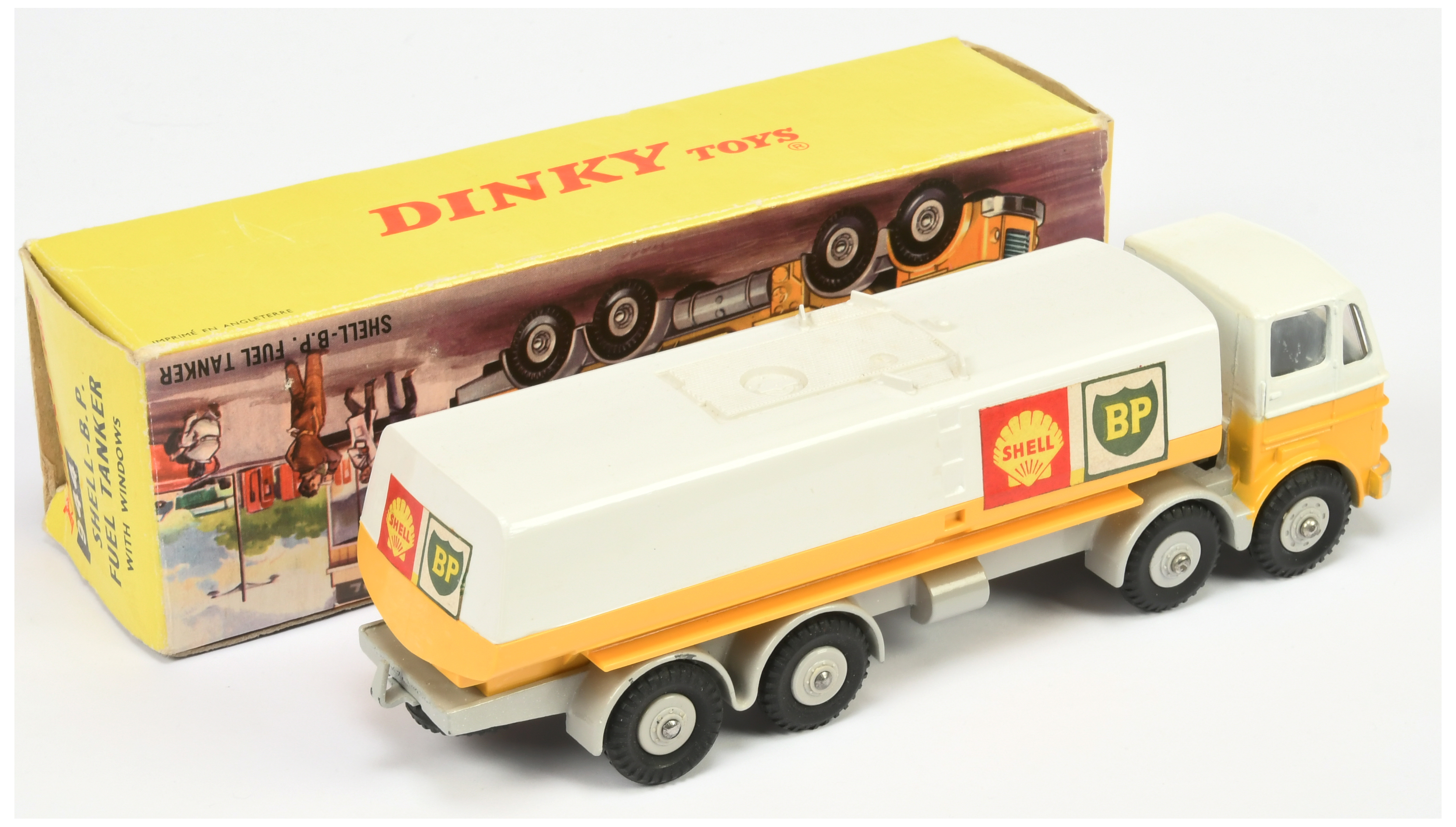 Dinky Toys 944 Leyland Octopus Tanker "Shell-BP" - yellow, white including Tanker, grey chassis a... - Image 2 of 2